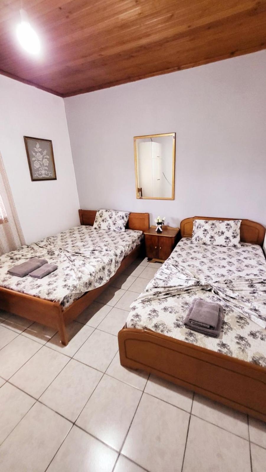 Housebutterfly Appartement Toroni Kamer foto