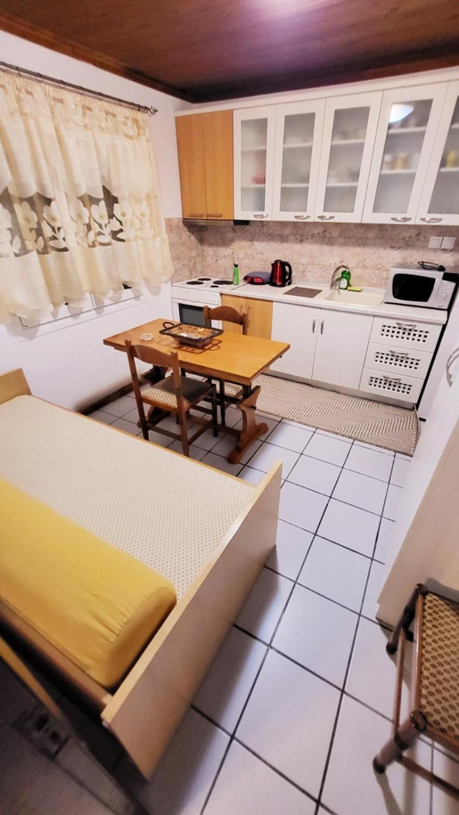 Housebutterfly Appartement Toroni Buitenkant foto